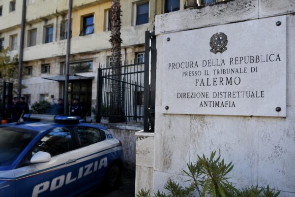 Palermo, otto fermi contro l’escalation criminale nel mandamento mafioso di Tommaso Natale-San Lorenzo