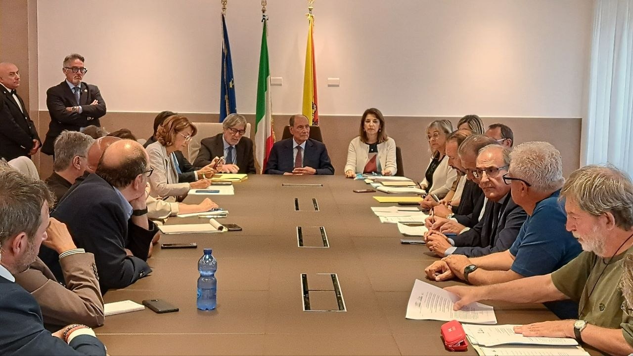 Regionali, Schifani incontra i sindacati: pronti nuovo contratto e risorse per il welfare dei dipendenti