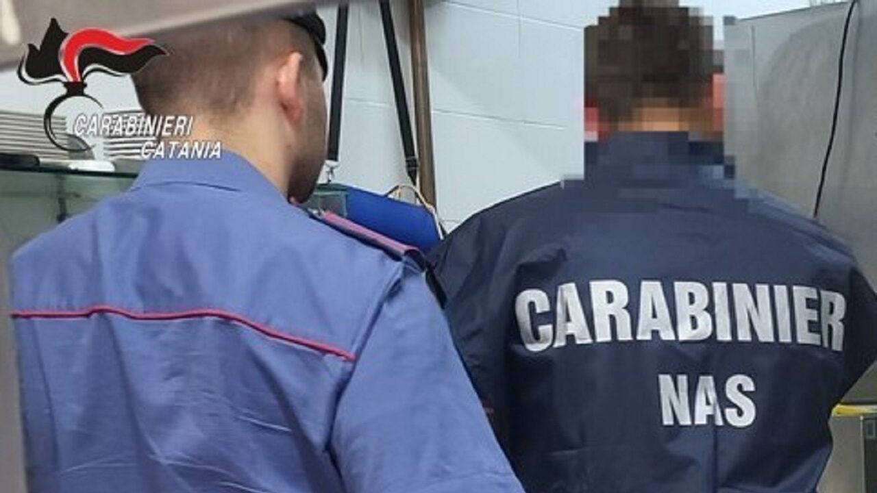 Sanzionato bar a Piedimonte Etneo