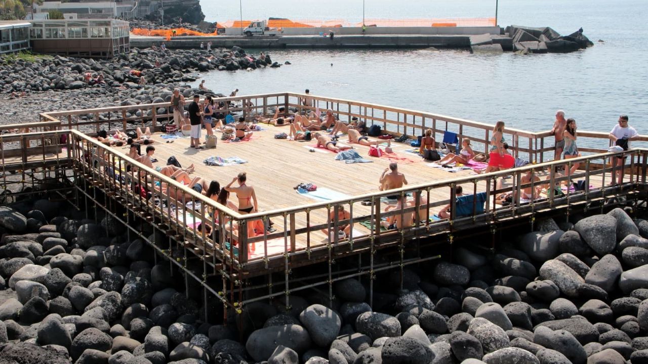 È operativo il nuovo solarium di San Giovanni Li Cuti – IL VIDEO