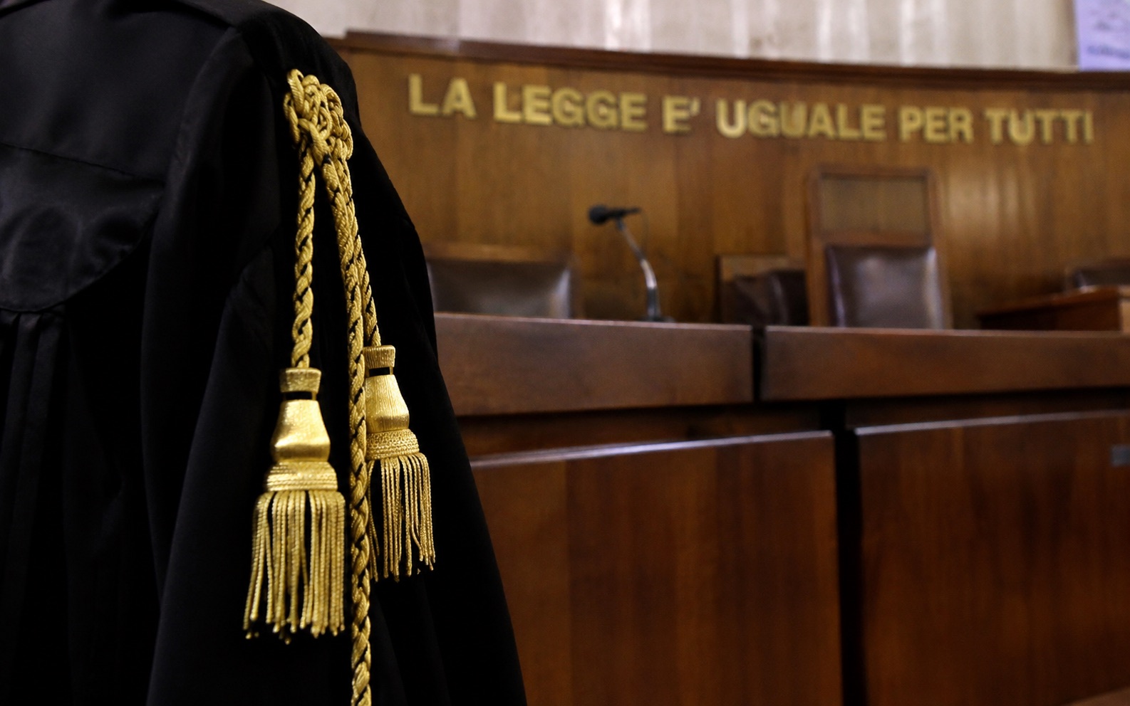 Presunto boss e sostegno alla latitanza di Matteo Messina Denaro, il processo va avanti: respinta la richiesta di sospensione