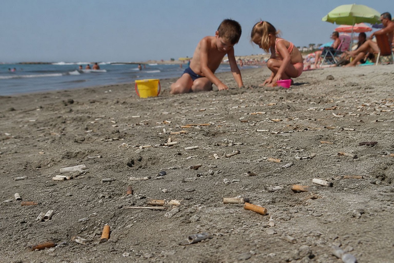 “Il pianeta non è un portacenere”: Plastic Free Onlus per l’ambiente