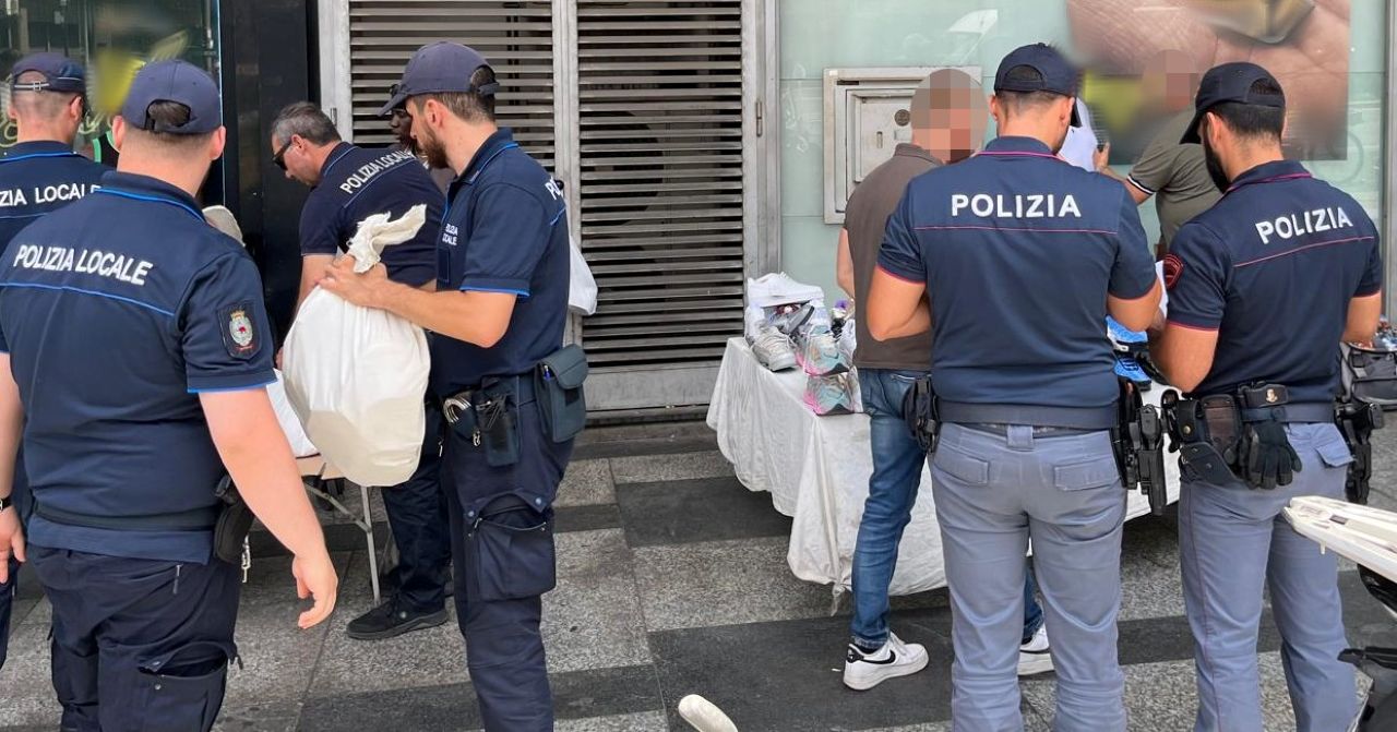 Controlli a Catania tra B&B irregolari, infrazioni al Codice della Strada e parcheggiatori abusivi: sanzioni e denunce