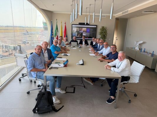 Privatizzazione SAC, avviato il confronto con i sindacati: “Massima trasparenza e nessun taglio ai posti di lavoro”