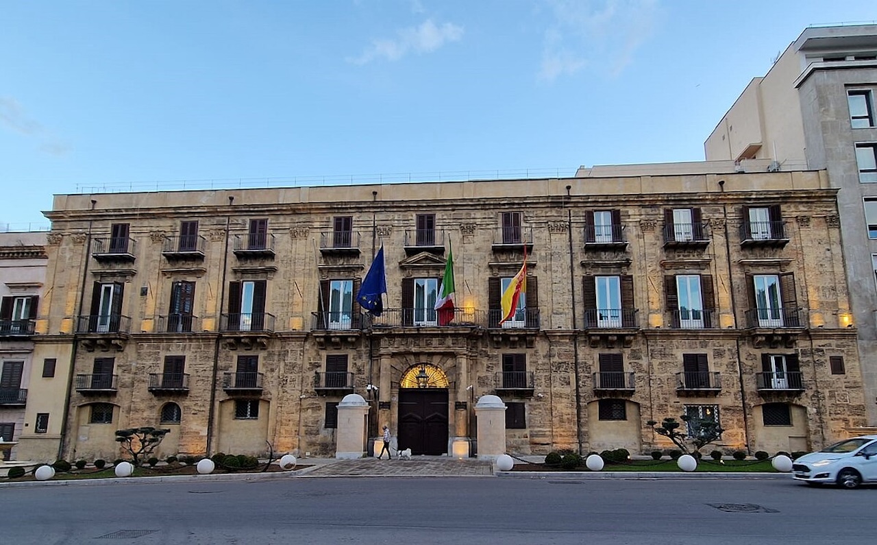 Bandi Sicilia, 250 milioni congelati: imprese e famiglie temono lo stop agli incentivi