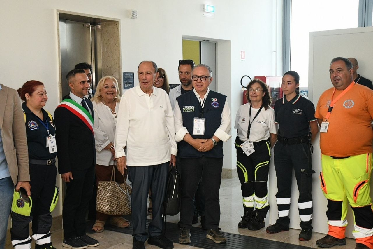 Papa Leone XIV a Lampedusa, Schifani: “Visita storica, lascerà un segno in tutti noi”