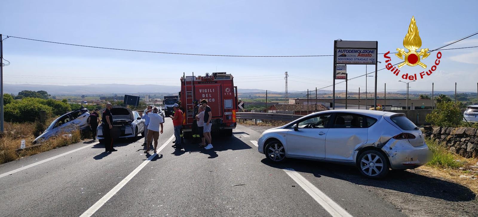 Incidente sulla Statale 194, scontro tra due auto: tre persone ferite