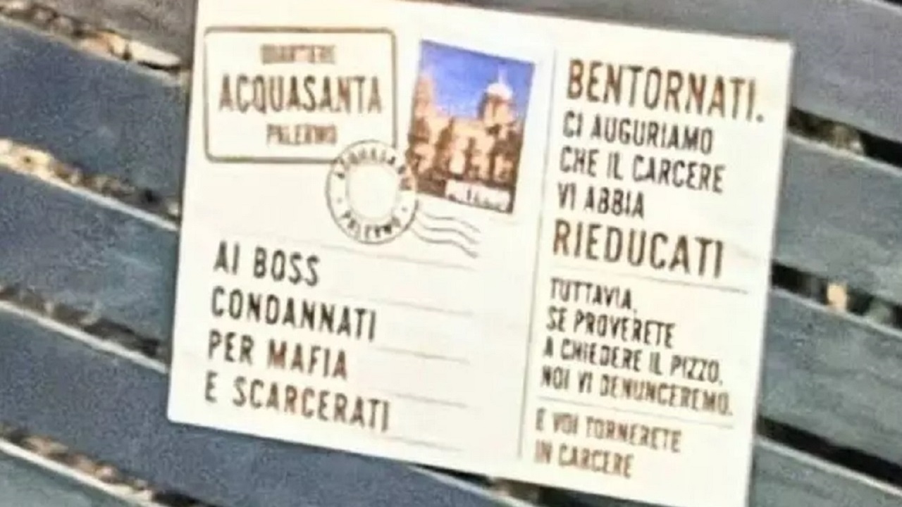 Palermo, apparse altre centinaia di cartoline per i boss mafiosi scarcerati