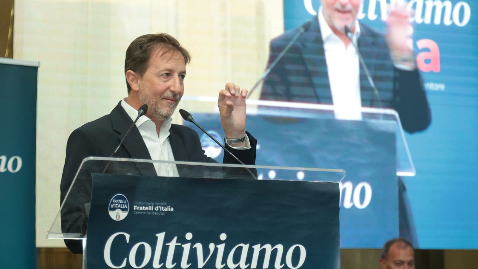 Blackout a Belpasso, il sindaco Carlo Caputo attacca: «Chi ha progettato questo futuro per il territorio?»