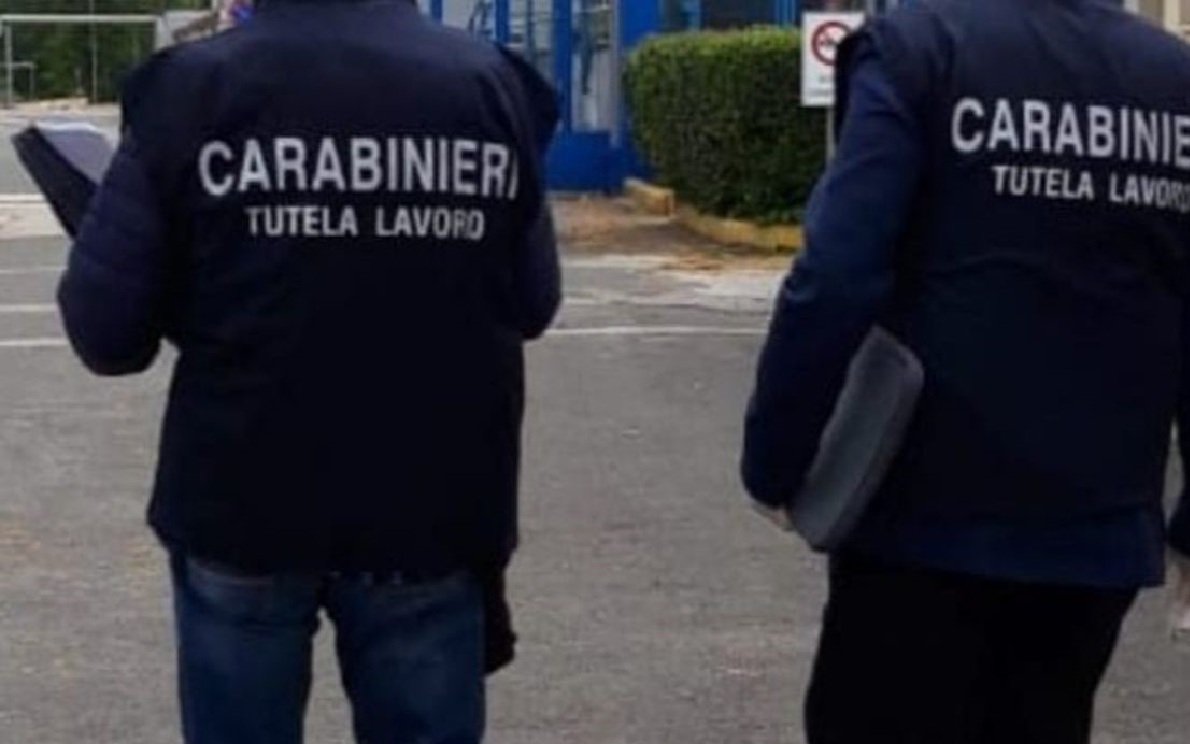 Sovraffollamento e alimenti mal conservati in una comunità di Messina