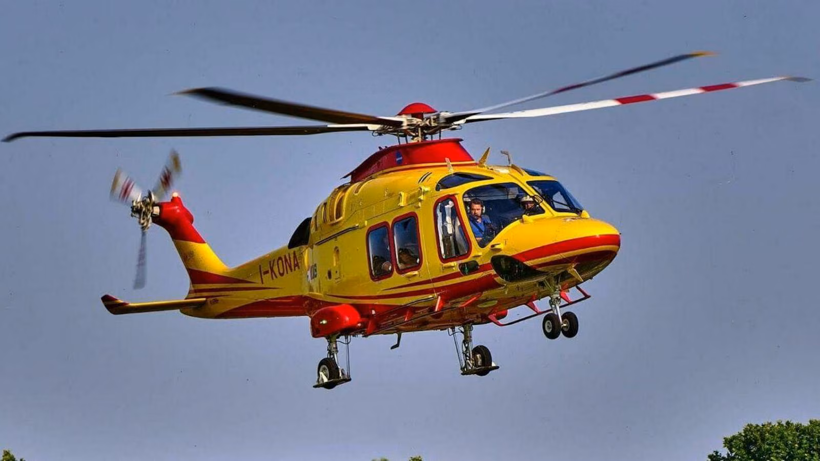 Perde l’equilibrio da un’impalcatura e precipita nel vuoto: grave operaio 56enne dopo un “volo” di nove metri