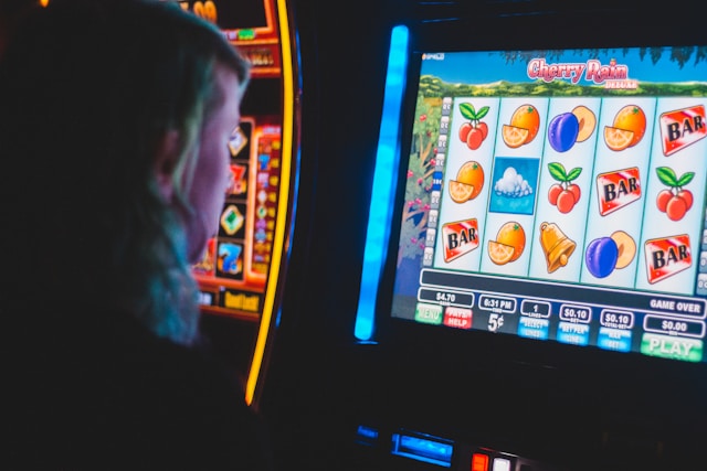 Slot, scommesse e bingo: la riforma che l’Italia rincorre da dieci anni 