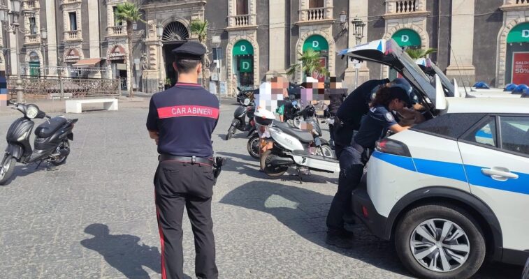 Catania, stretta sulle e-bike modificate: sequestrate 12 biciclette elettriche “truccate”