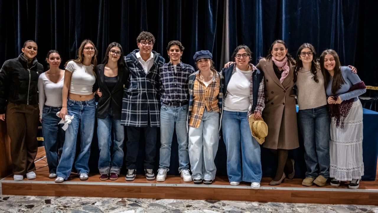 Eccellenze all’Istituto “Rapisardi” di Paternò: la Maturità 2026 si chiude con quattordici “centisti” e sette meritevoli di “lodi”