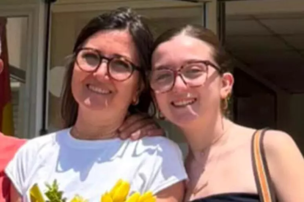 Gela, madre e figlia si diplomano lo stesso giorno