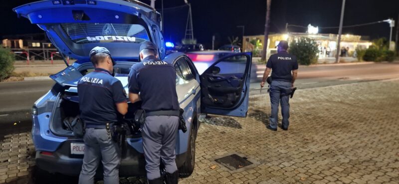 Movida sicura a Catania: oltre 400 persone controllate nel weekend. Otto parcheggiatori abusivi sanzionati e tre arresti per droga