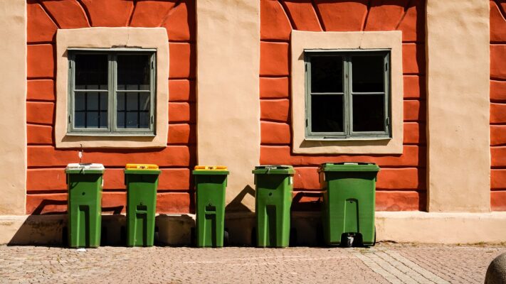 Rifiuti, 20 milioni di euro ai comuni siciliani per lo smaltimento