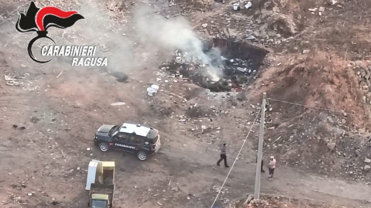 Continua la lotta alle fumarole: denunciato dai carabinieri un 46enne di Vittoria