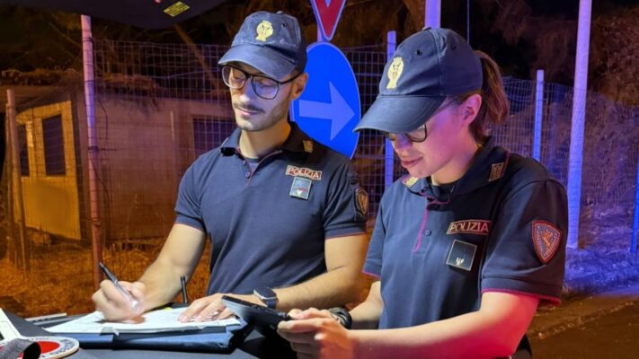 Folle inseguimento lungo la Tangenziale di Catania: conducente si schianta durante la fuga. Feriti tre agenti