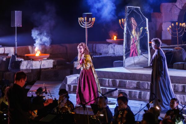 “Nabucco” conquista Tindari: sold out e applausi al Teatro Greco