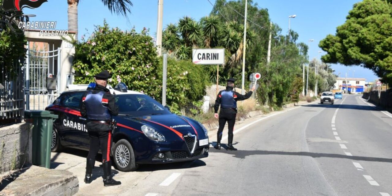 Carini, minaccia di dar fuoco alla moglie con della benzina: arrestato 50enne