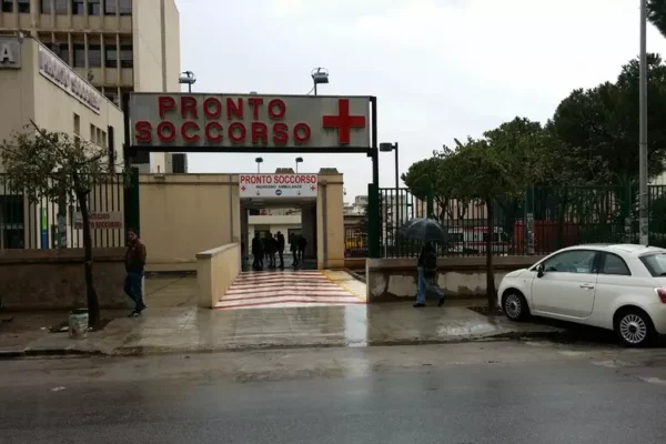 Palermo, cluster di Klebsiella al Civico: “Situazione risolta, il reparto di Nefrologia è pienamente operativo”
