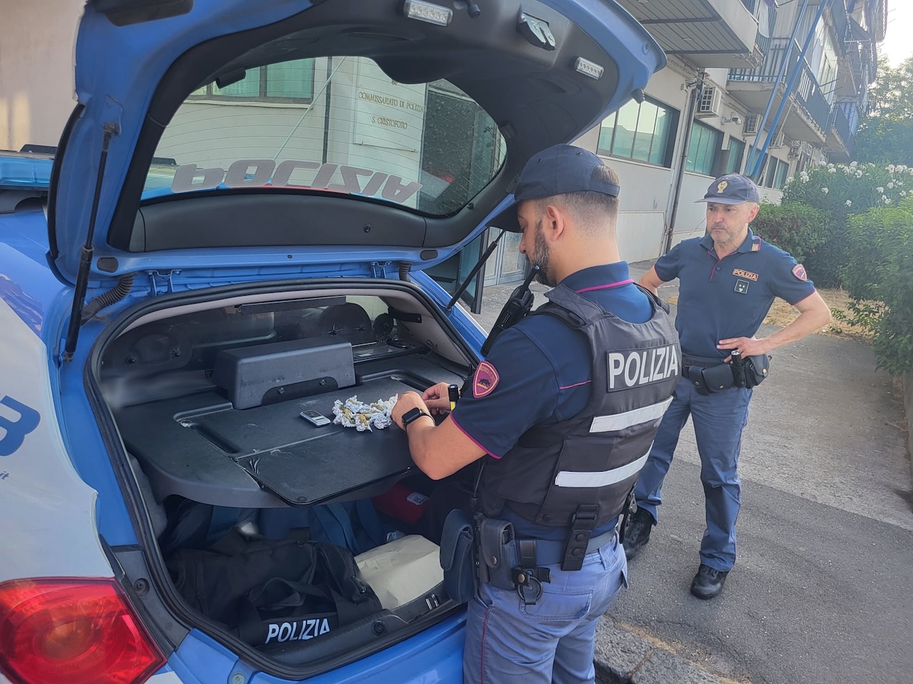 Operazione antidroga a San Cristoforo, fermati tre pusher e smantellata piazza di spaccio