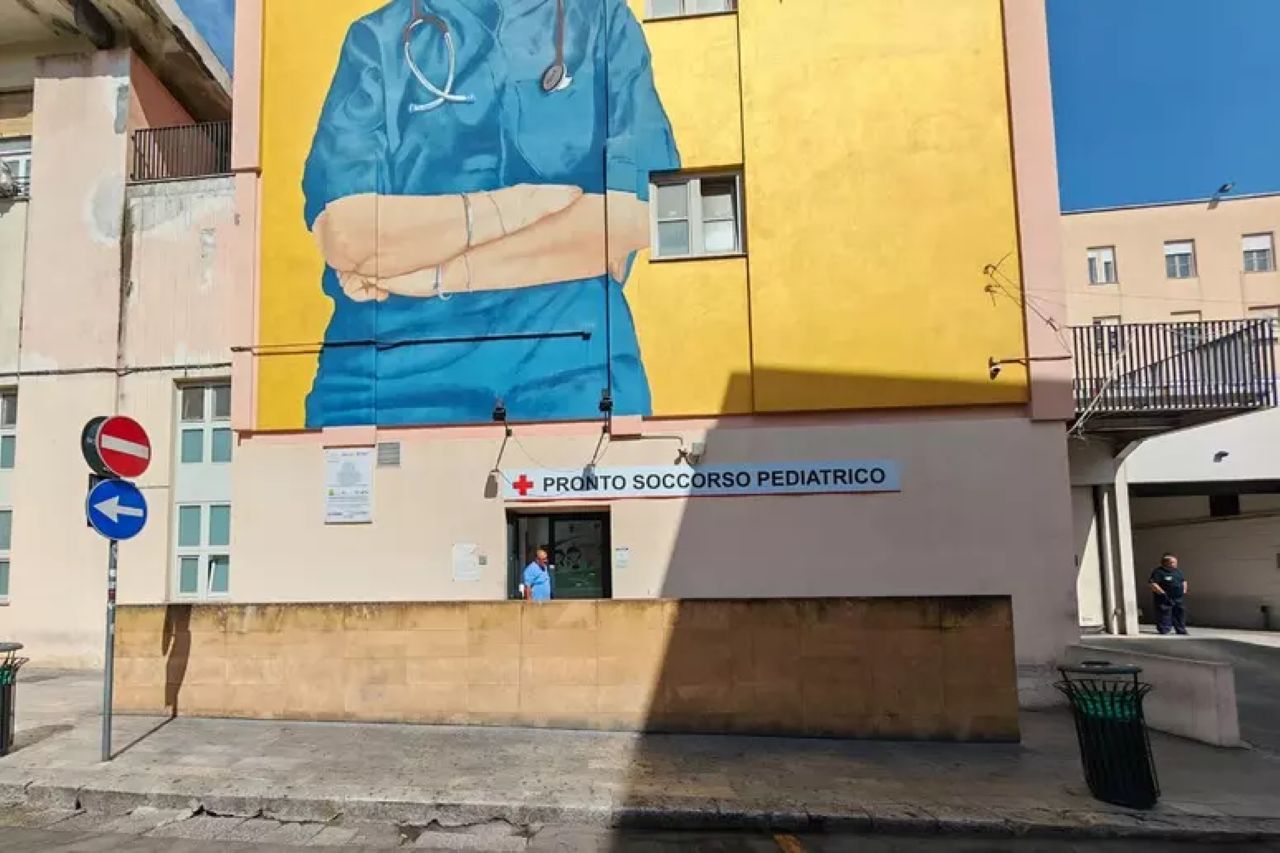 Bimba morta a Palermo per sospetta difterite, la madre: “Medici incompetenti”