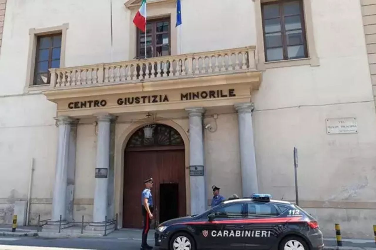 Bimba morta a Palermo, la Procura dei minori apre un fascicolo su responsabilità genitoriale: disposti controlli sulla vaccinazione di altri bambini