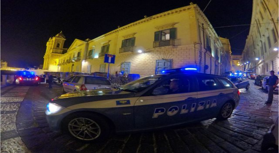 Un gruppo di giovani francesi aggredito nel centro di Siracusa