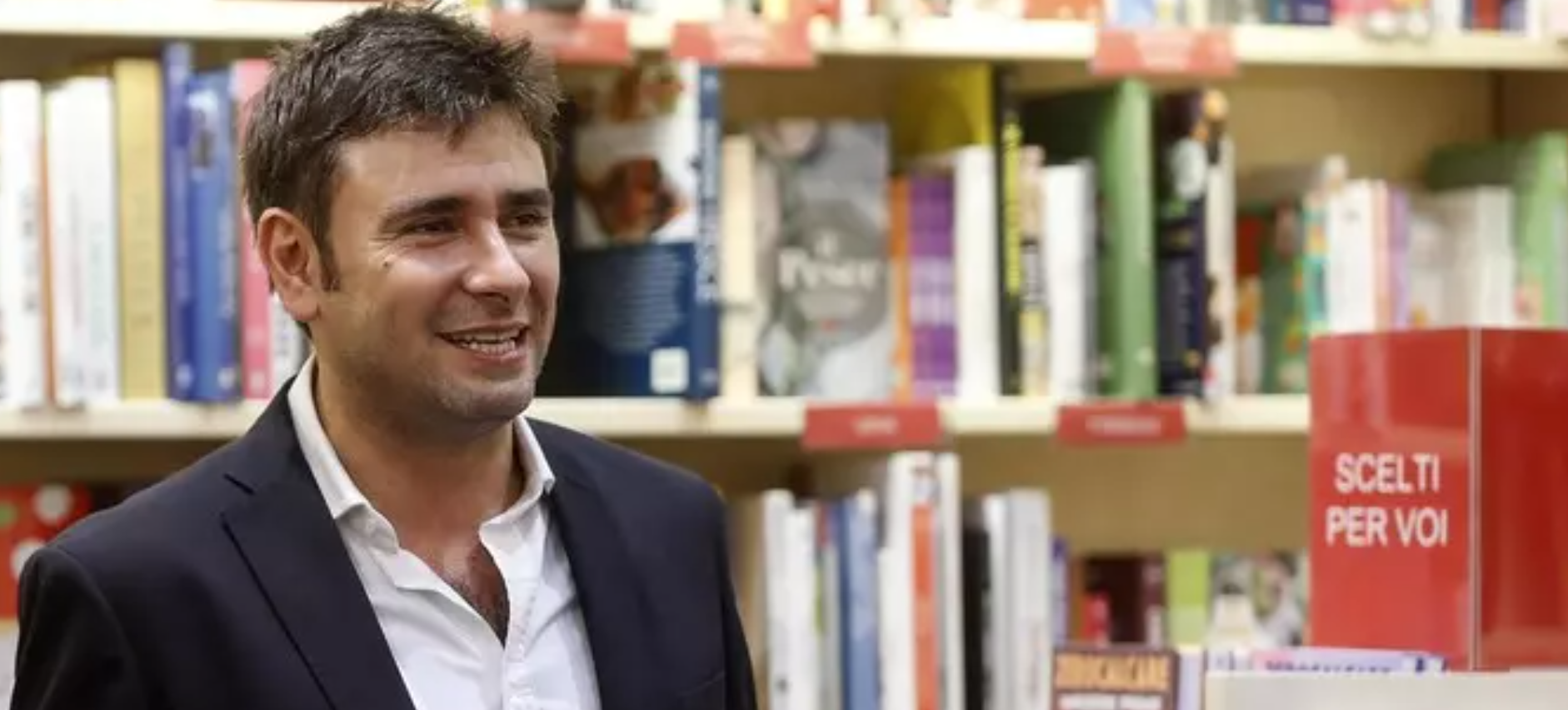 Alessandro Di Battista ricoverato a Cuba, condizioni gravi: malore durante il viaggio