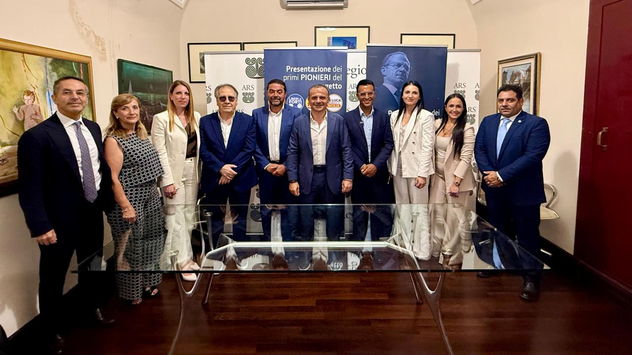A Catania arriva il progetto “De Luca Sindaco di Sicilia”: presentati i primi nove pionieri