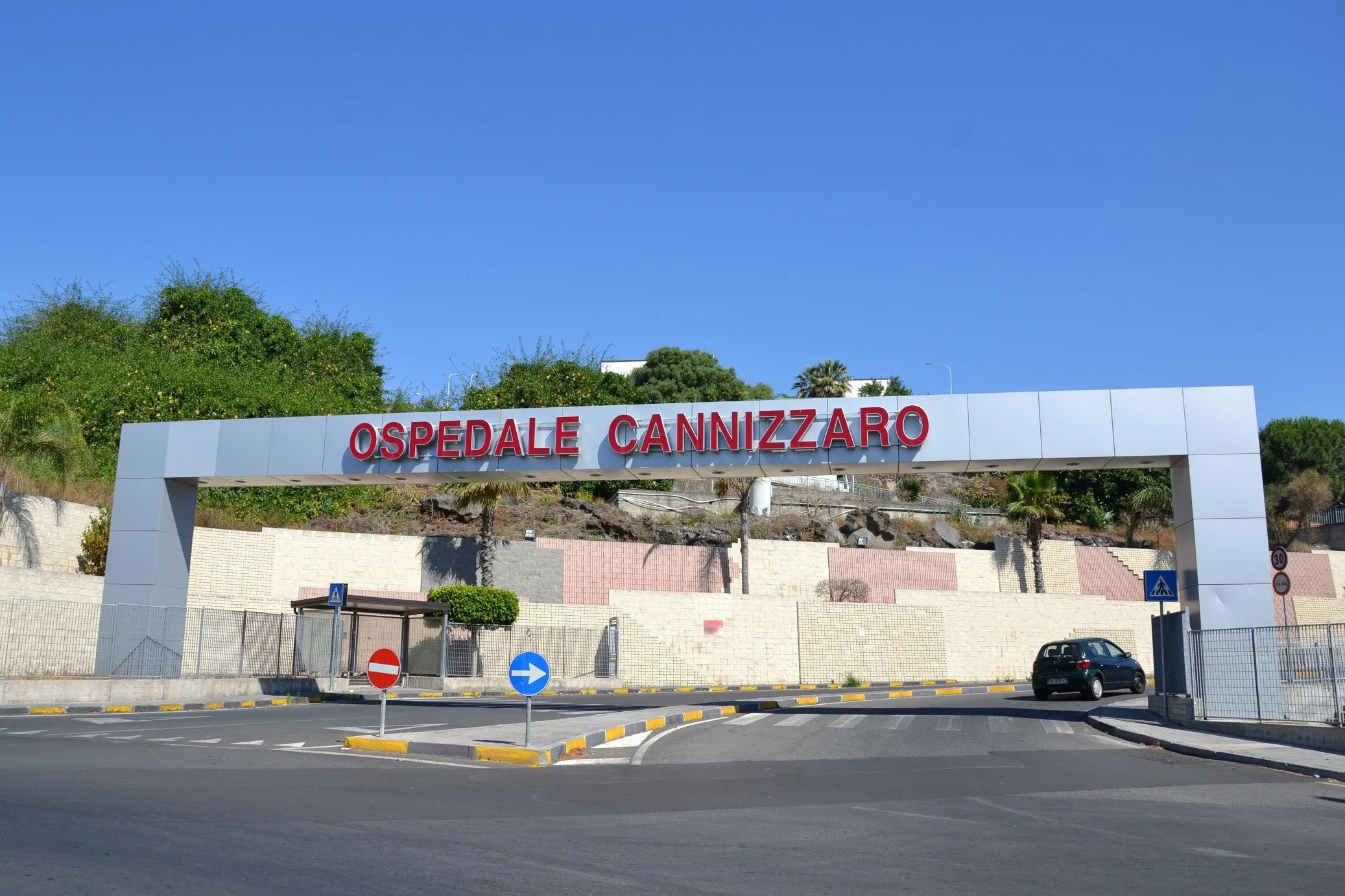 Aggressione all’ospedale Cannizzaro di Catania. Uil Fp: “Intollerabile che il personale sanitario sia in costante rischio per la propria incolumità”