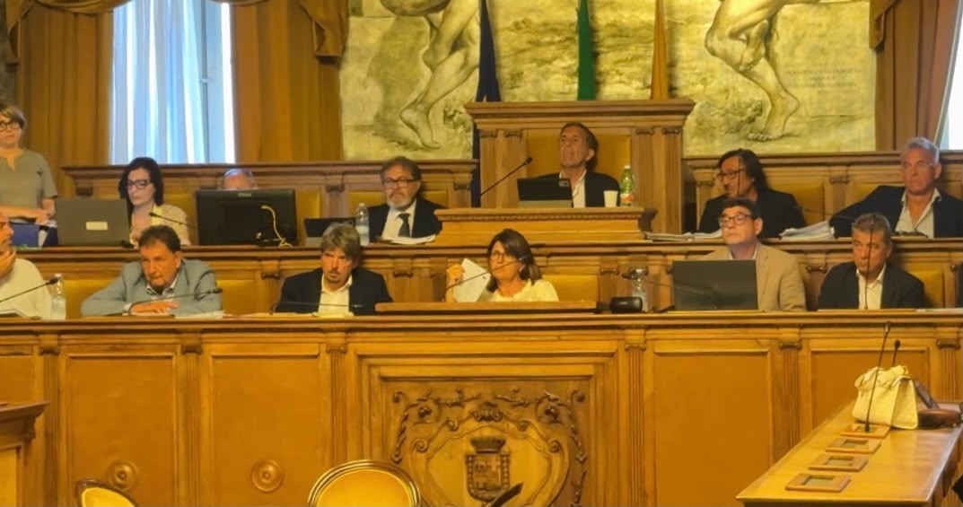 Città Metropolitana di Catania, bocciato l’ordine del giorno sulla vendita della SAC
