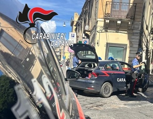 Ramacca, evade dai domiciliari ma incrocia i carabinieri: 48enne arrestato dopo pochi minuti