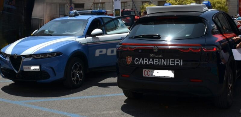 Aggrediscono 22enne per derubarlo: quattro arresti nel Ragusano