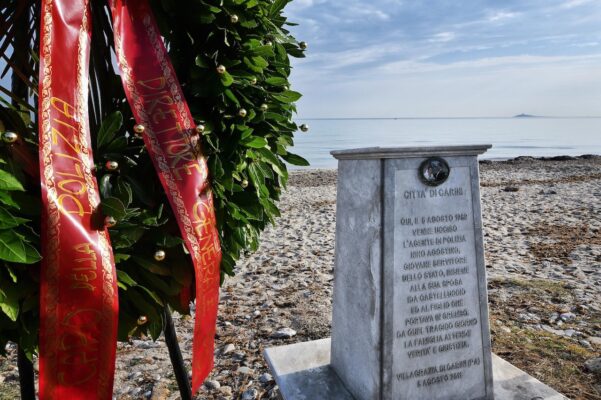 Mafia, oggi il 37esimo anniversario di morte dell’agente Agostino e della moglie
