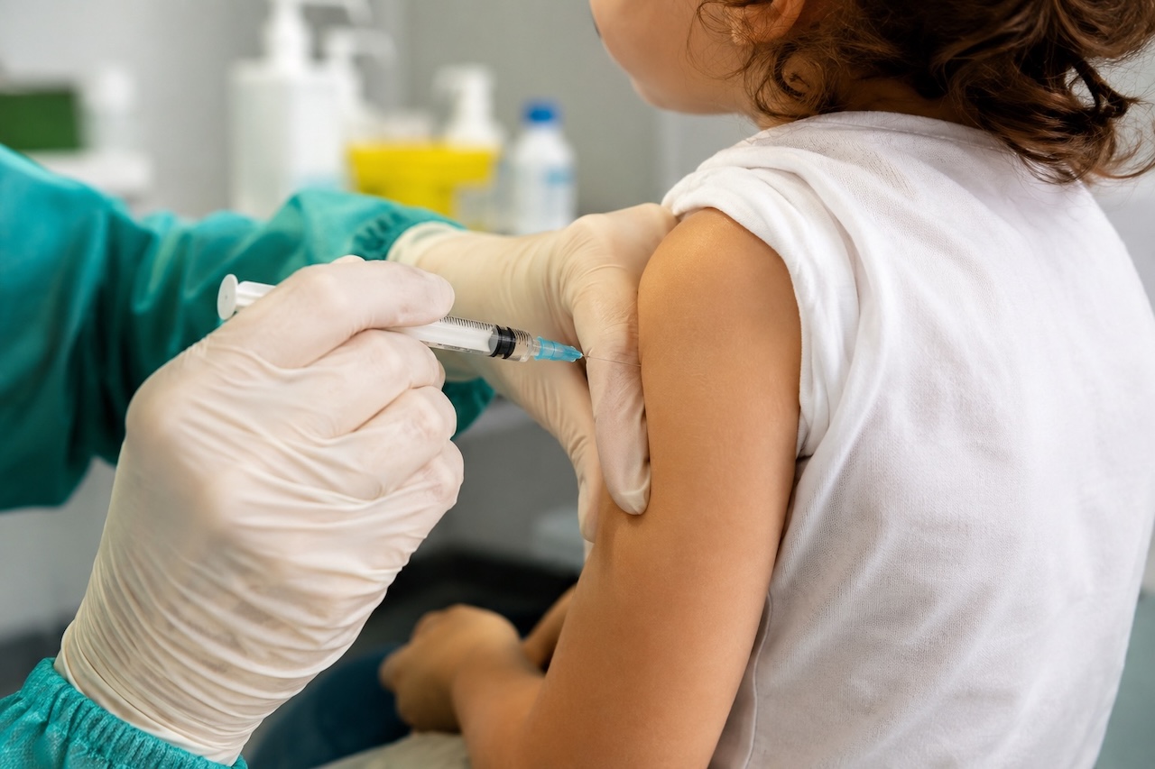 Difterite, dopo la morte della bimba a Palermo profilassi per 17 contatti. Caruso: “Non c’è un’emergenza epidemiologica”