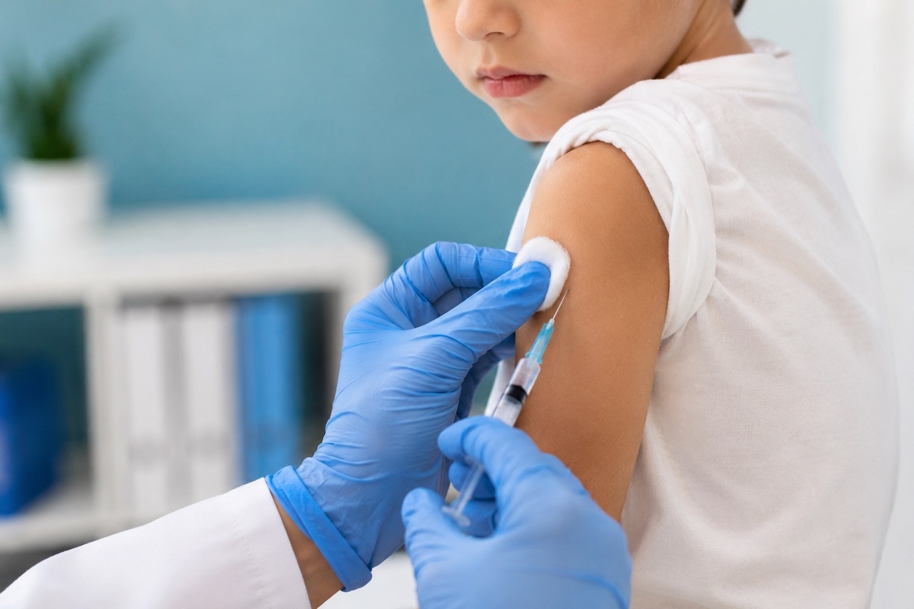 Vaccinazioni pediatriche, stretta della Regione Siciliana: centri aperti fino alle 18 e accesso senza prenotazione
