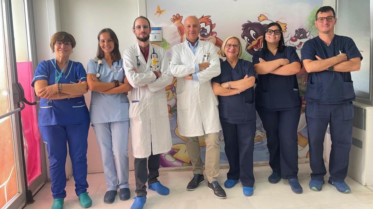 Caltagirone, rara sindrome iperinfiammatoria in una bambina di 10 anni: diagnosi e trattamento tempestivi