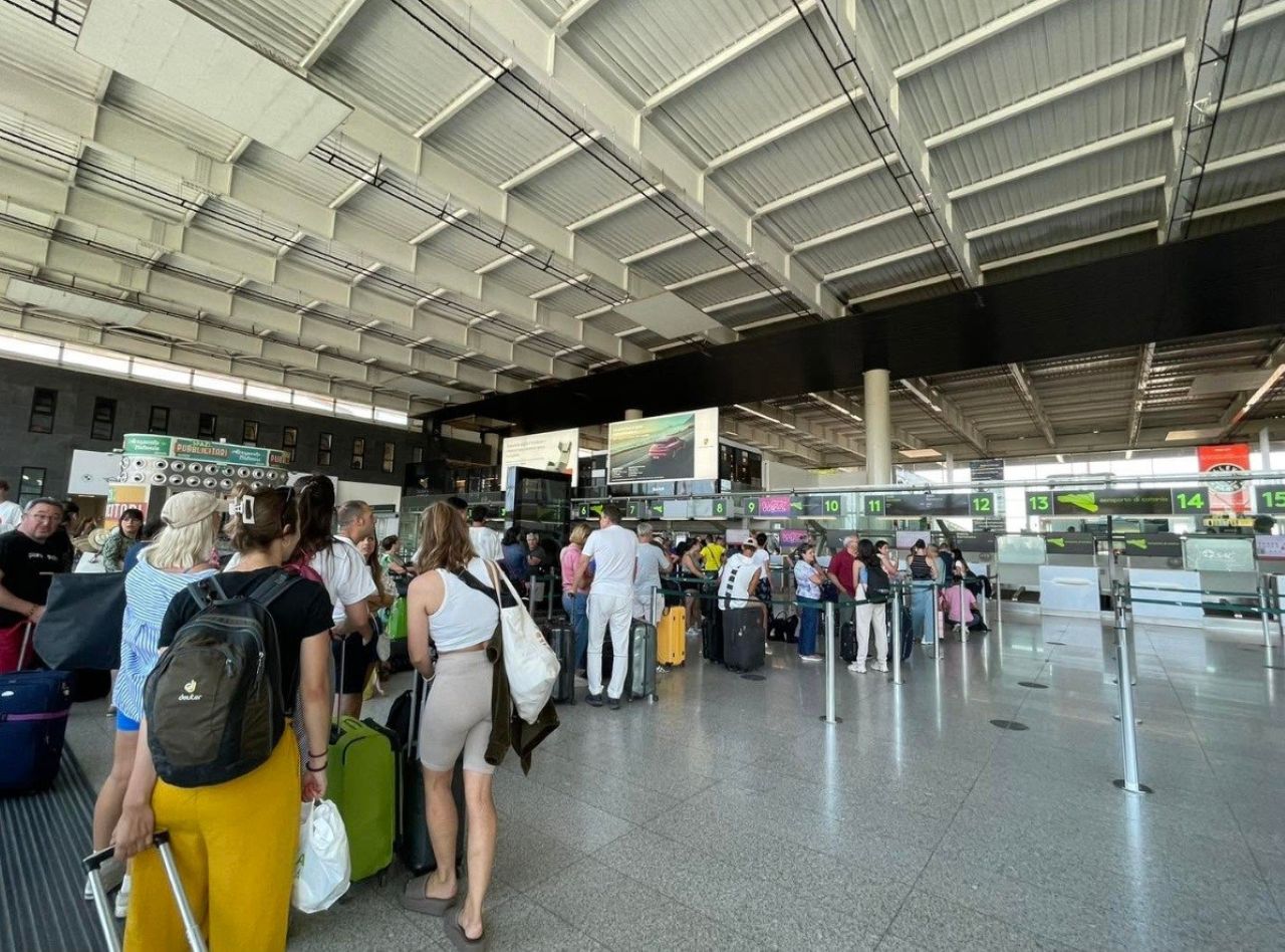 Ancora disagi all’aeroporto di Catania: i passeggeri hanno diritto a rimborsi e assistenza
