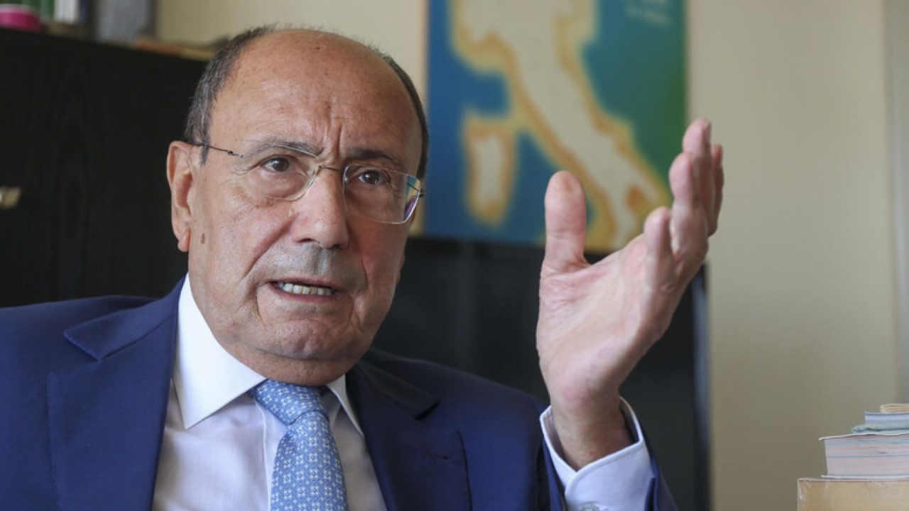 Agorà Sud a Capo d’Orlando, Schifani: “Ai giovani dobbiamo dare la possibilità di scegliere la Sicilia”