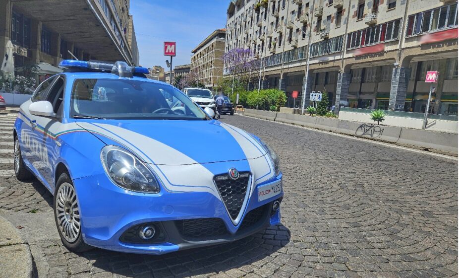 Catania, ruba il telefono di un 22enne e fugge: rintracciato dai carabinieri grazie alla geolocalizzazione