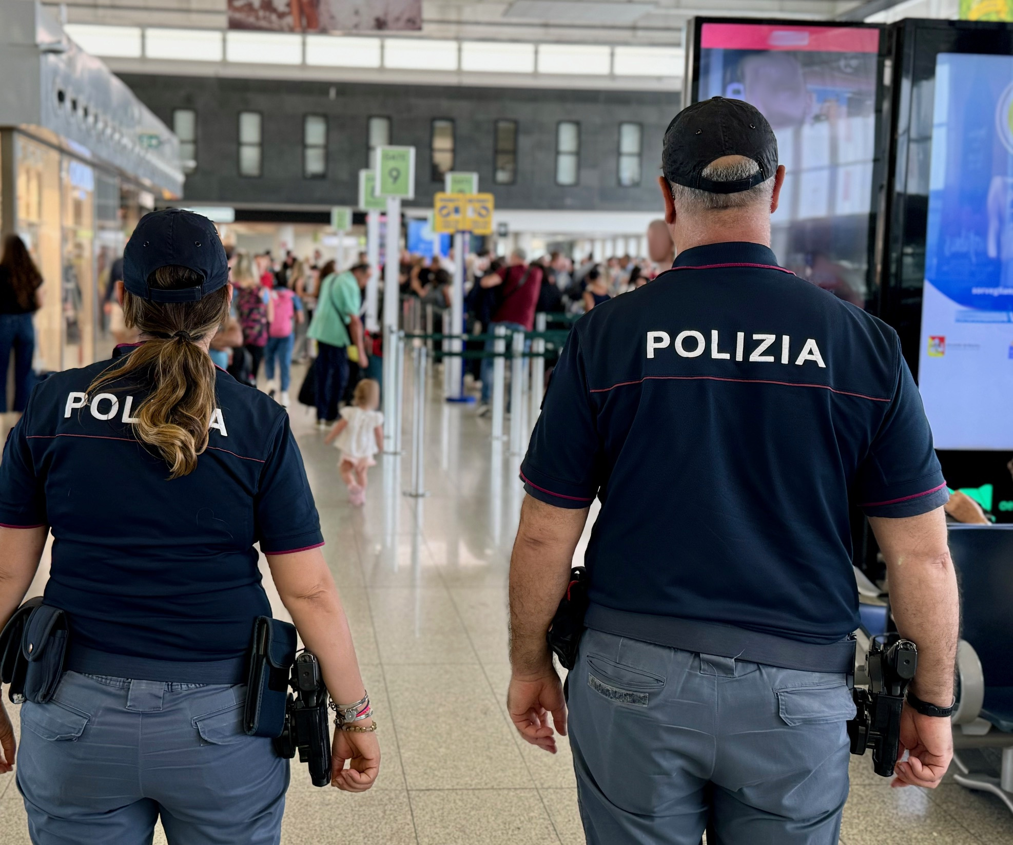 Aeroporto di Catania, fermata 25enne albanese: era ricercata e destinataria di un provvedimento restrittivo