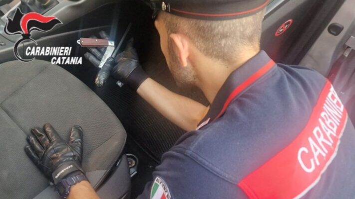 Tentato furto nel Catanese, ladro riconosciuto dal taglio dei capelli
