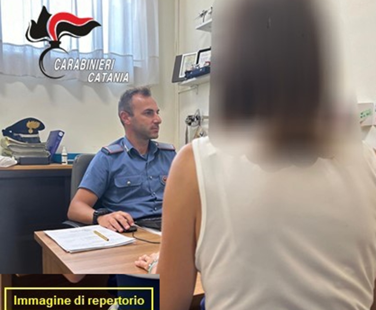 Valverde, minacce di morte alla convivente: “Ti taglio la gola”. Arrestato un 56enne