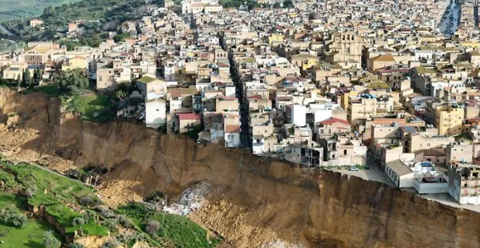 Niscemi, tavolo tecnico sulla zona nera: al via abbattimenti e opere contro la frana