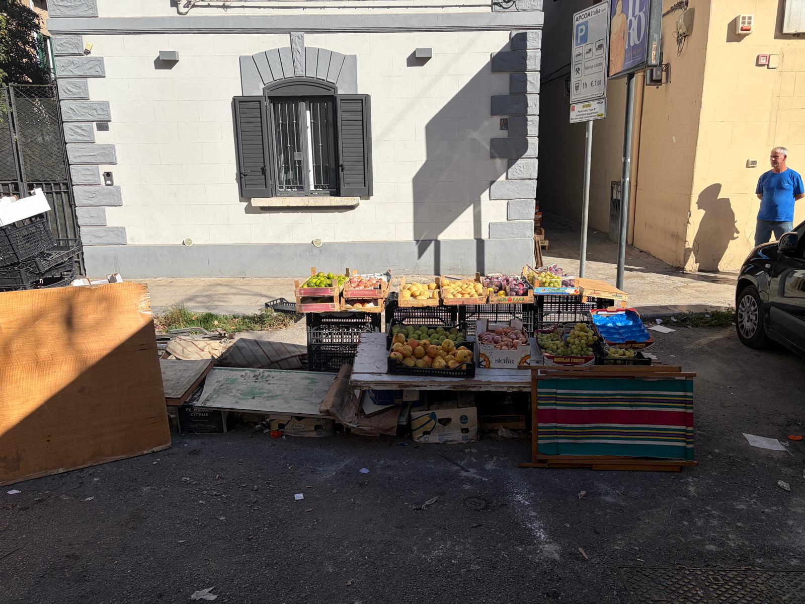 Palermo, controlli in corso Finocchiaro Aprile: sanzioni per oltre 12mila euro e sequestrati 1.350 chili di prodotti