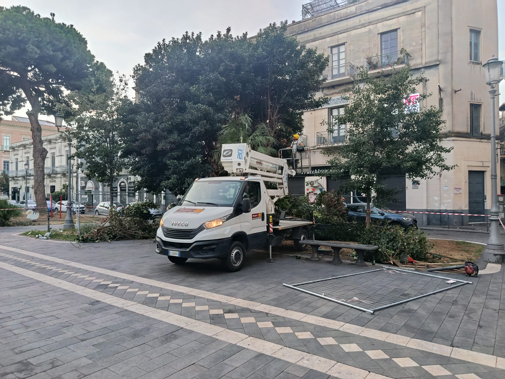 Catania, Piazza Iolanda si rifà il look: interventi su verde, irrigazione e fontana