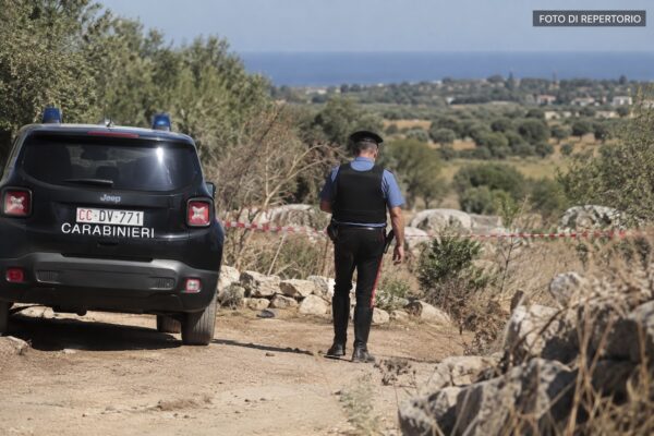 Mistero nel Siracusano, 35enne inglese trovato morto nelle campagne tra Noto e Canicattini Bagni